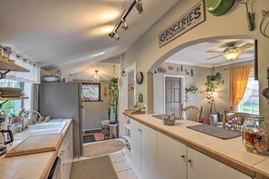 Fridge, microwave, stovetop, dishwasher - Stylish Woodfin Home w/ Backyard & Fire Pit (Woodfin)