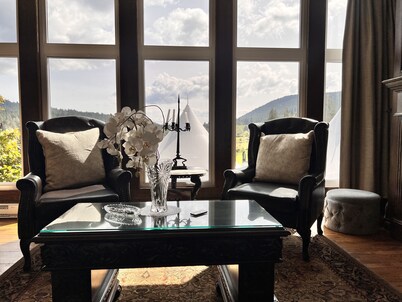 Woodstone Manor Inc.