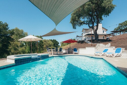 Paso Wine Country Farmhouse | Pool, Spa, Game Room