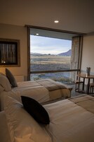 埃及棉床单、高档床上用品、加厚床垫、客房内保险箱