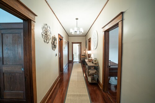 Historic 3BR Bungalow in the Town of Appomattox