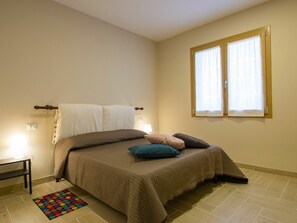 4 Schlafzimmer, Reisekinderbett, kostenloses WLAN