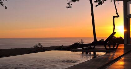 Ocean View Villa Surrounded By Rainforest 5 Mins To Beach Near Manuel Antonio Pk