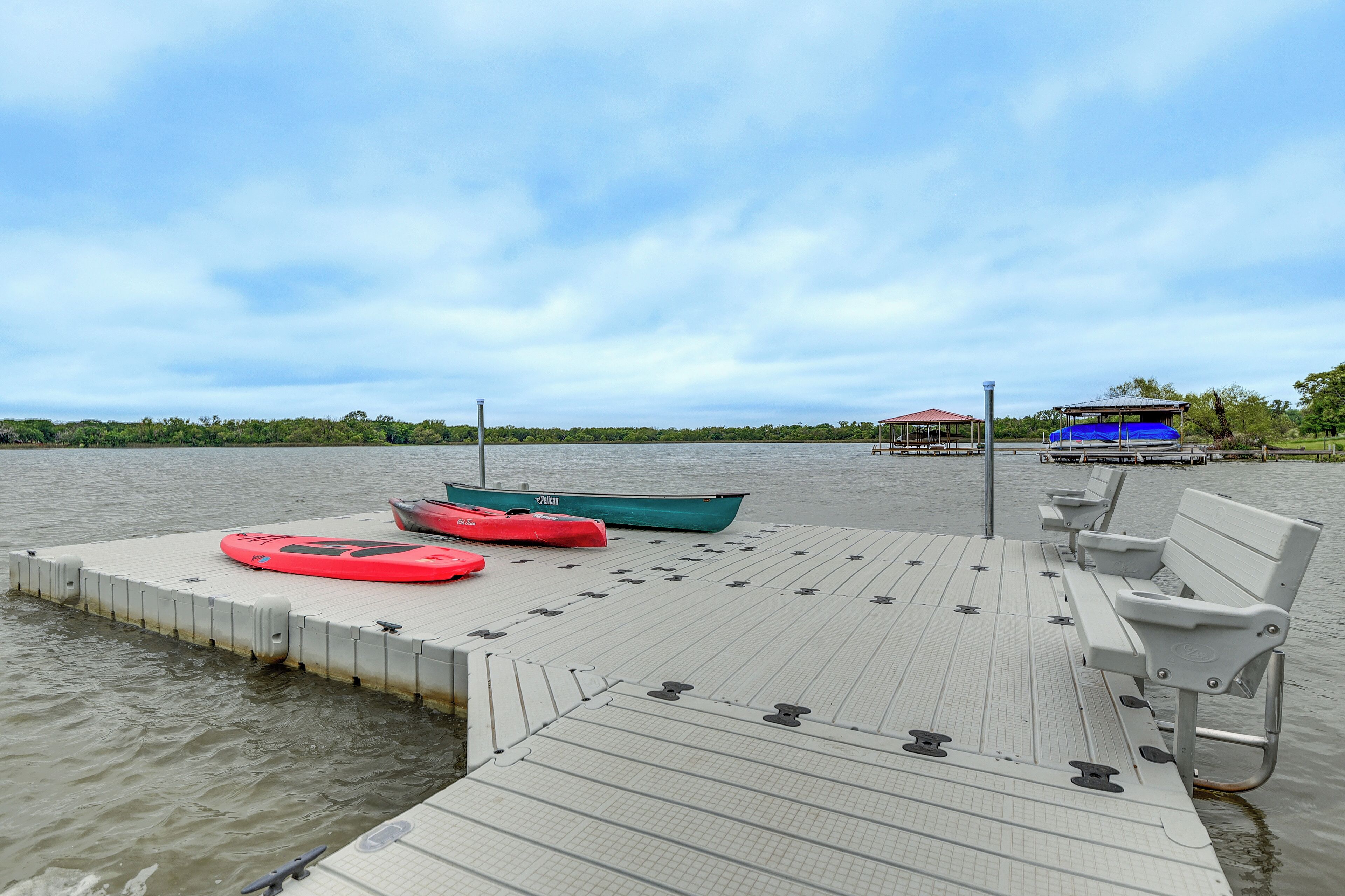 Family-Friendly Alvarado Lake Home w/ Kayak, Canoe