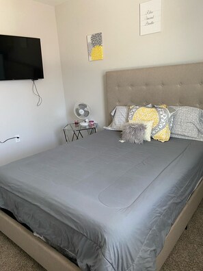 1 camera, accesso a Internet, lenzuola