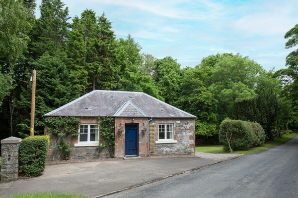 East Lodge at Ashiestiel - the charming gate lodge at the entrance to Ashiestiel House