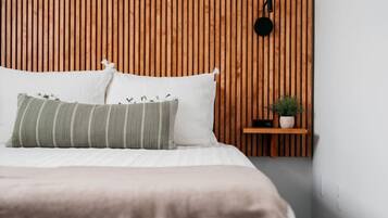 3 Schlafzimmer, Schreibtisch, BĂŒgeleisen/BĂŒgelbrett, kostenloses WLAN