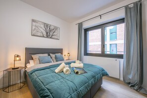 2 chambres, fer et planche à repasser, Wi-Fi gratuit, draps fournis