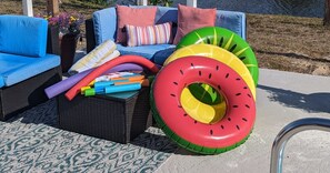 Property grounds - Pool, Soak in the Sun, Super Clean, Golf, Beaches near by - SUMMER SALE (Rotonda West)