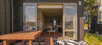 Sunset Retreat - Matarangi Holiday Home