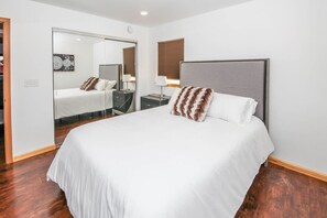 2 chambres, fer et planche Ă repasser, Wi-Fi, draps fournis