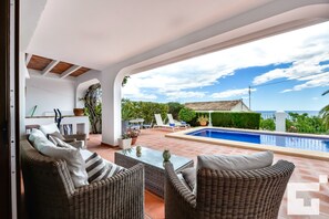 Terrace/patio - Mirador de Bassetes 15 - Grupo Turis - Calpe, Costa Blanca (Calpe)