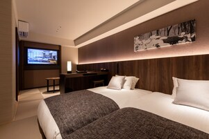 羽绒被、办公桌、遮光窗帘、隔音