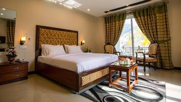 Deluxe Double Room | Soundproofing, free WiFi, bed sheets
