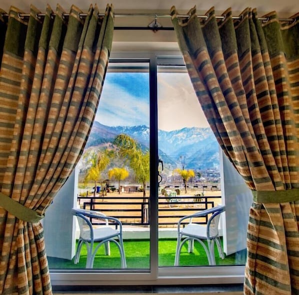 Chambre Double Deluxe | Vue sur les montagnes