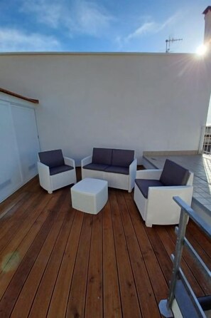 Terrace/patio - Daydreaming by Interhome (Meta di Sorrento)