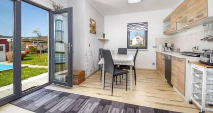 Geminis by Interhome