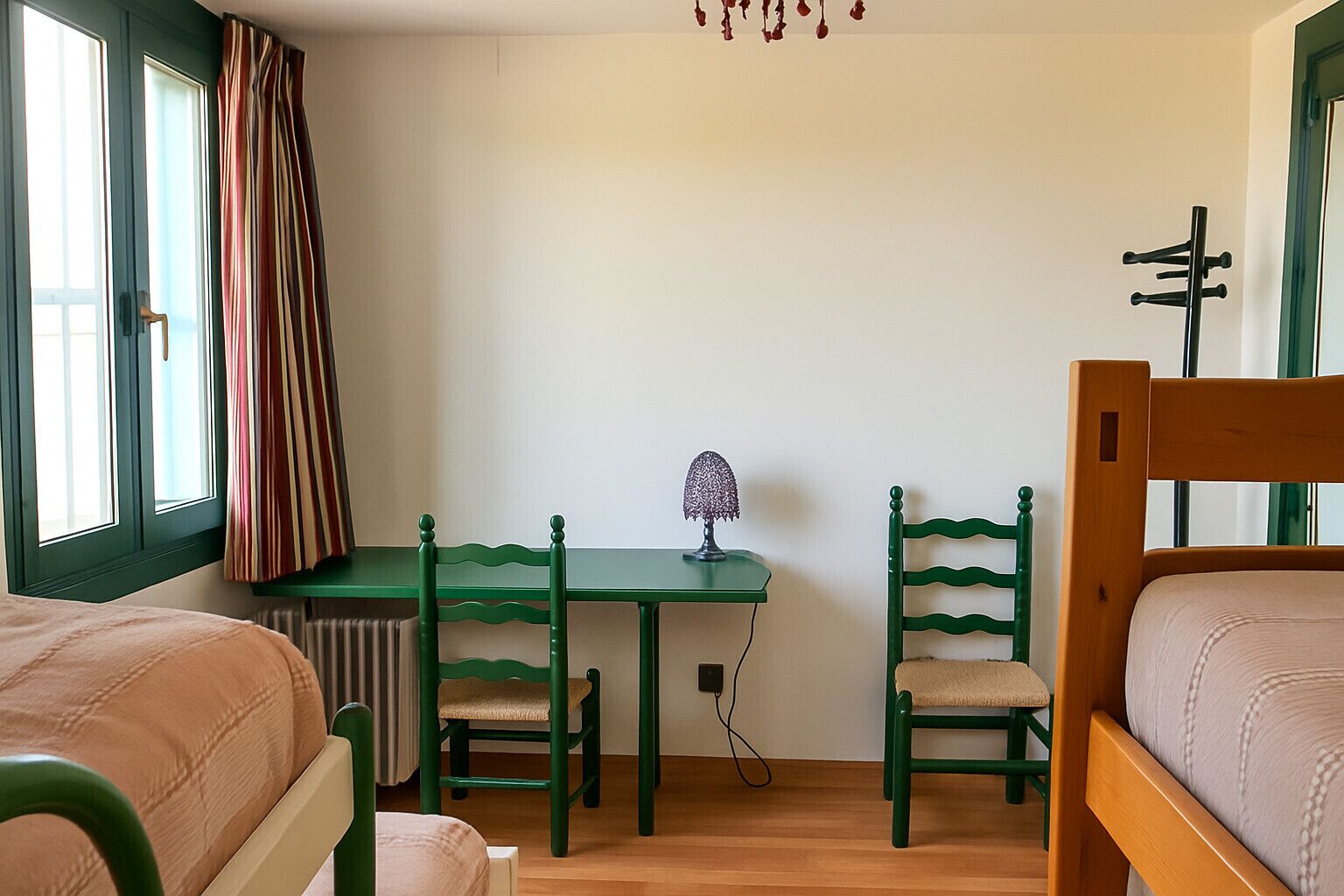 5 多间卧室、熨斗/熨衣板、免费 WiFi、床单