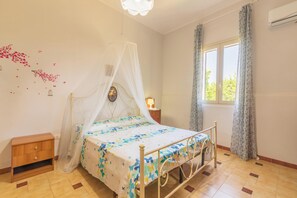 3 Schlafzimmer, Bügeleisen/Bügelbrett, kostenloses WLAN, Bettwäsche