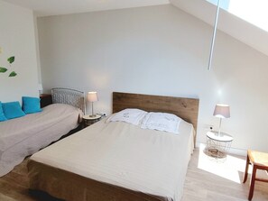 2 bedrooms, free WiFi, bed sheets