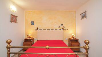 5 chambres, fer et planche Ă repasser, Wi-Fi gratuit, draps fournis