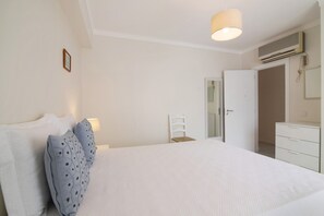 2 Schlafzimmer, Bügeleisen/Bügelbrett, kostenloses WLAN, Bettwäsche