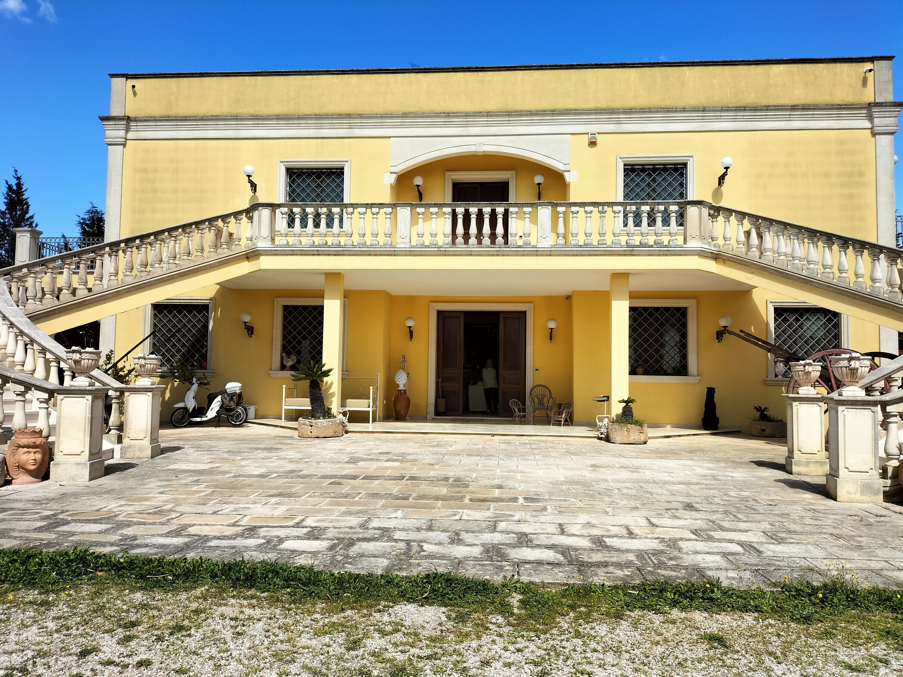 Villa \"Celea\" with Courtyards & Wi-Fi