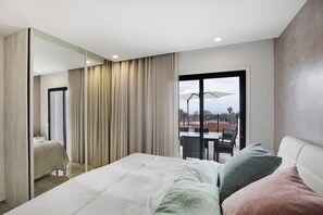 4 camere, ferro/asse da stiro, Wi-Fi gratuito, lenzuola