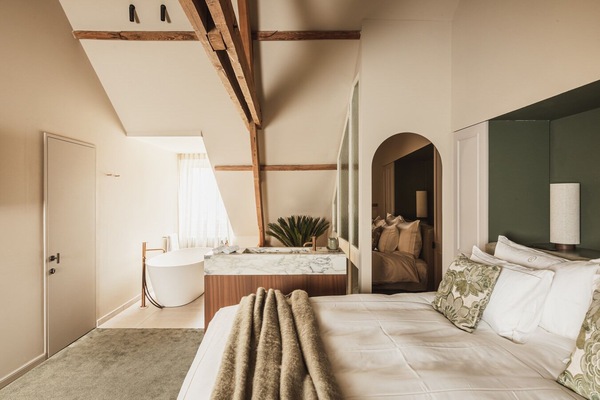 Lakens van Egyptisch katoen, luxe beddengoed, donsdekens, een minibar