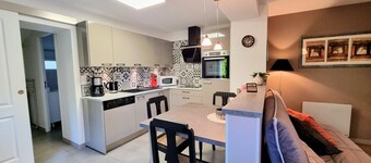 Charming Cottage in Avesnois Park: Private Garden, Modern Amenities, Near Hiking & Attractions