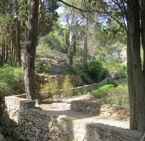 Authentic Gruissan chalet, 6 people, electric car socket