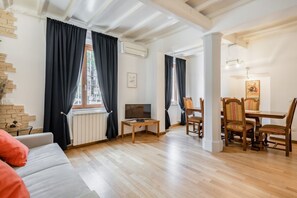 Fernseher