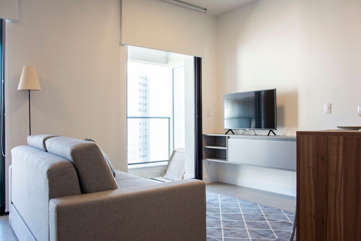Apartment | Living area | 32-inch TV with digital channels, streaming services