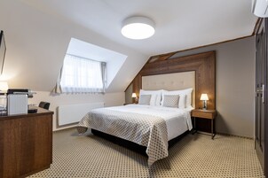 Superior tweepersoonskamer | Lakens van Egyptisch katoen, luxe beddengoed, een minibar