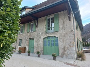 Exterior - Charming house 5mns walk from the lake (Sévrier)