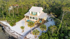 Exterior - Make Waves for LESS 20% OFF!!! BAYFRONT - Old Florida Style Cottage (St. George Island)