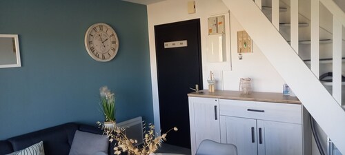 Apartment in residence