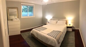 4 chambres, bureau, accès au Wi-Fi (inclus)