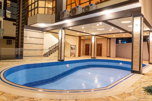 Luxurious 3 Bedroom Modern-Home Villas