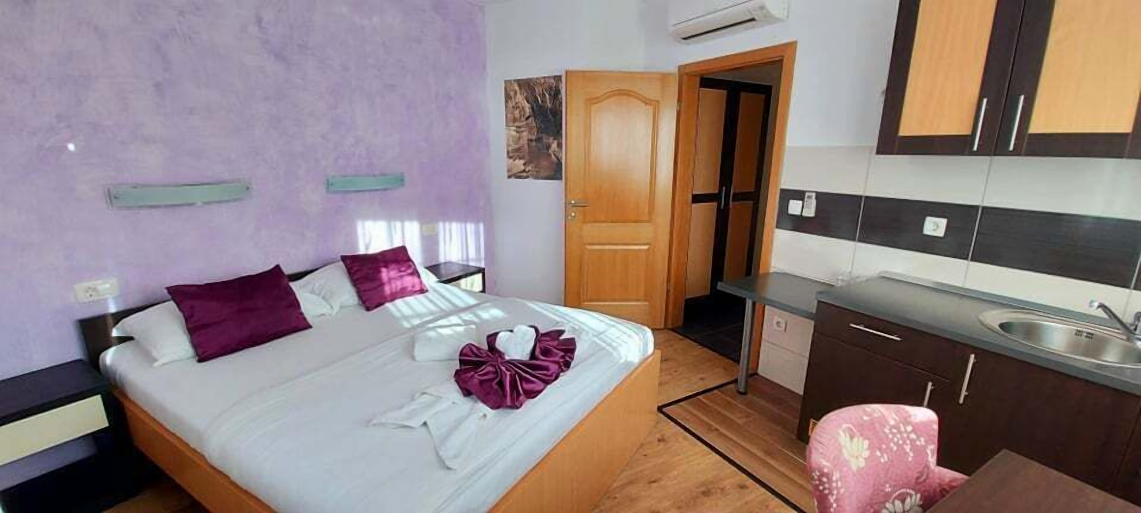 Kahden hengen deluxe-huone | Ilmainen Wi-Fi