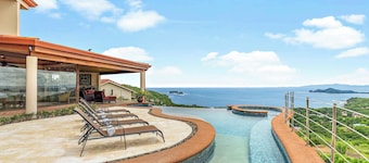 Oceanview Villa - Infinity Pool - Gated Community
