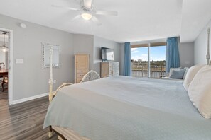 Apartamento, 4 habitaciones | 4 dormitorios y espacio para trabajar con un portátil