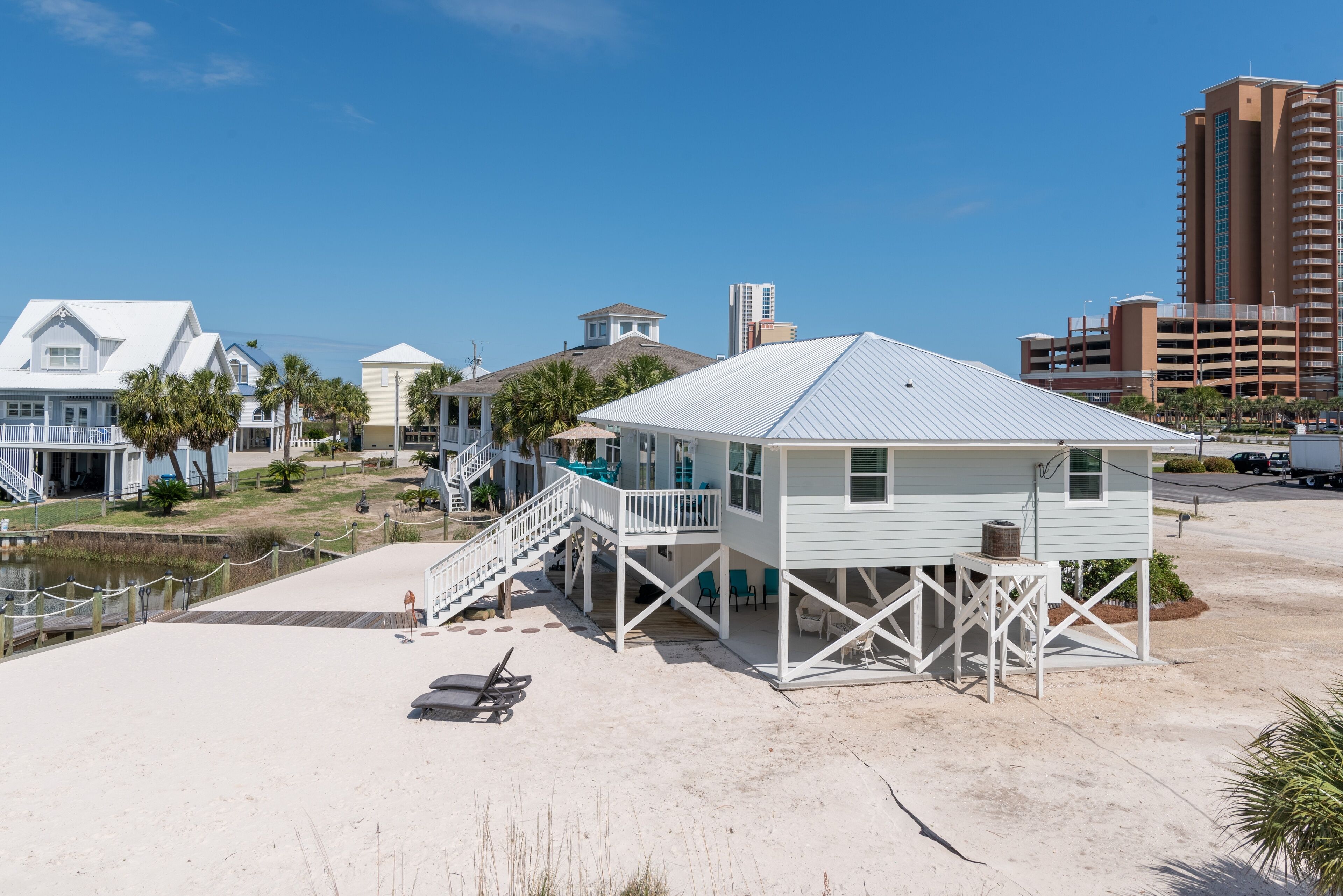 House, 3 Bedrooms | Property grounds