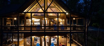 Luxury Mountain Cabin for Families & Groups | 4 King Bedrooms + Hot Tub