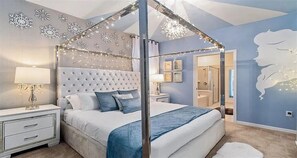 7 bedrooms, iron/ironing board, WiFi, bed sheets