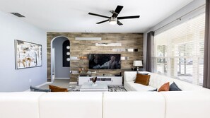 Smart TV