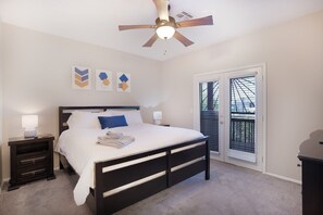 2 bedrooms, iron/ironing board, free WiFi, bed sheets