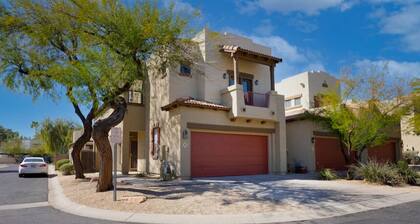 3422 e university 20 · Fantastic 2 Bed Townhome in Central Mesa