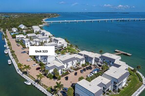 Exterior - Mariner Pointe 323: Spacious & Welcoming Condo! (Sanibel)