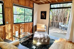 Smart TV - Cabin in the woods (Cape Town)
